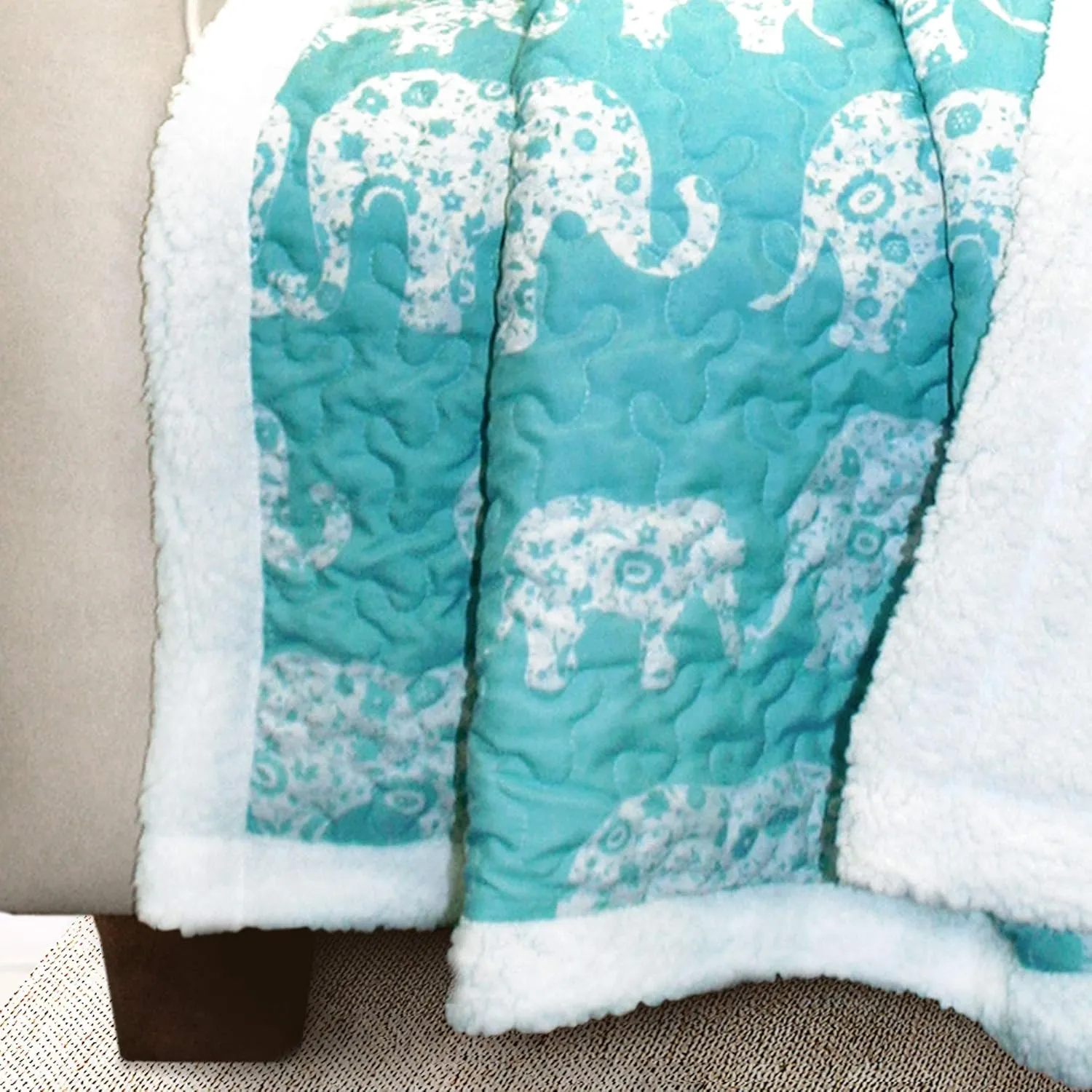 Lush Decor Elephant Parade Fuzzy Reversible Sherpa Throw Blanket, 60 x 50, White and Aqua