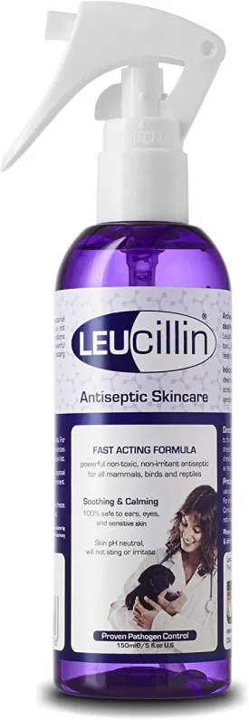 Natural Antiseptic Spray for Dogs, Soothes Itchy Skin and Promotes Healing, Effective Treatment for Dogs, Wound and Skin Care Solution for Pets, First Aid Kit Essential - 150ml